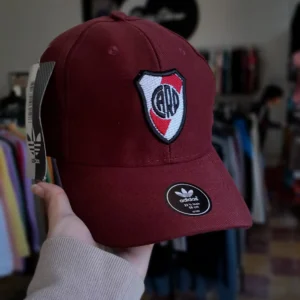 gorra-river