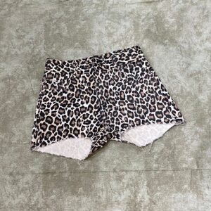 short-jean-animalprint